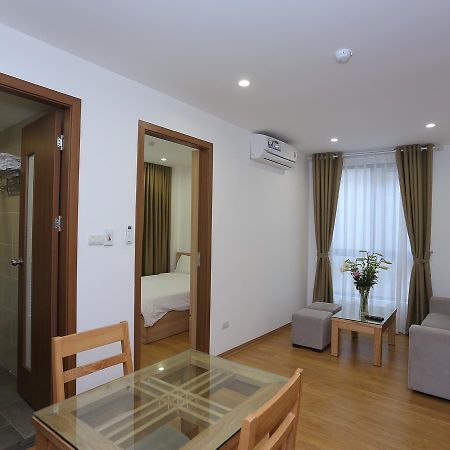 Arl Truc Bach No.1 Apartment Hanoi Luaran gambar